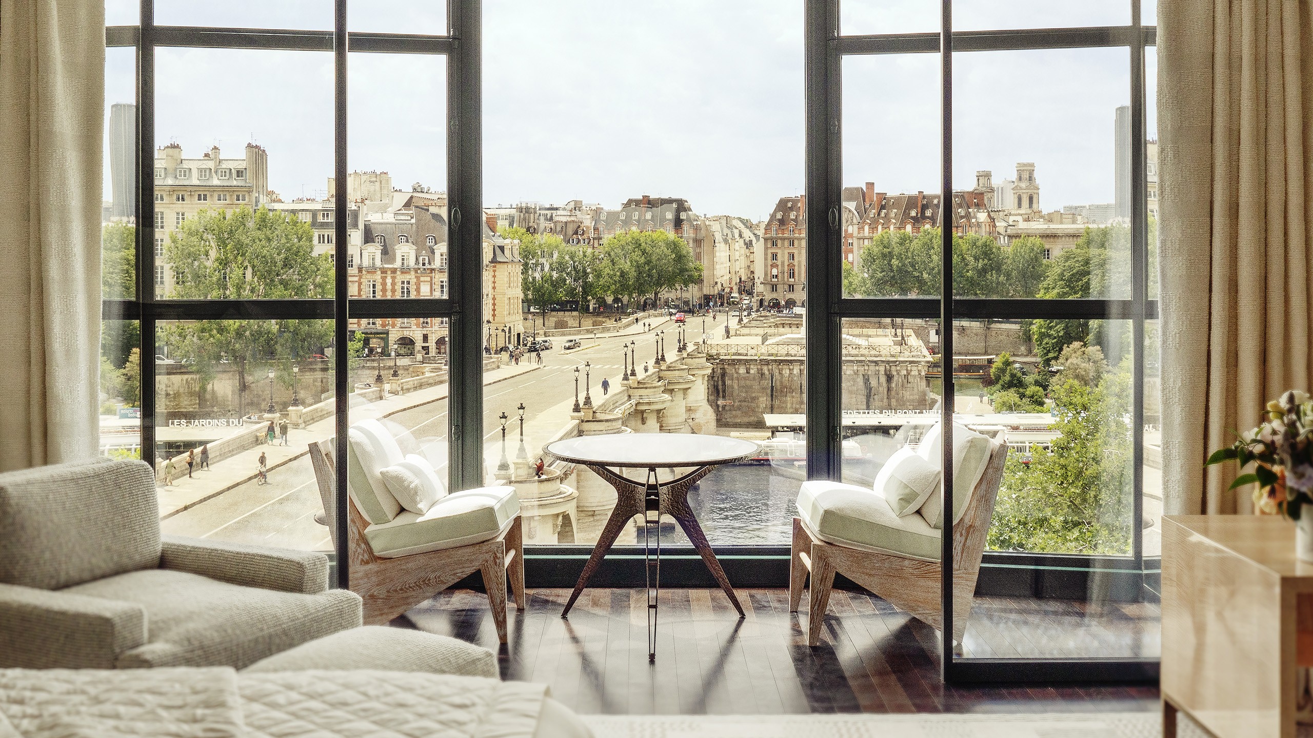 Timeless moments at Cheval Blanc Paris