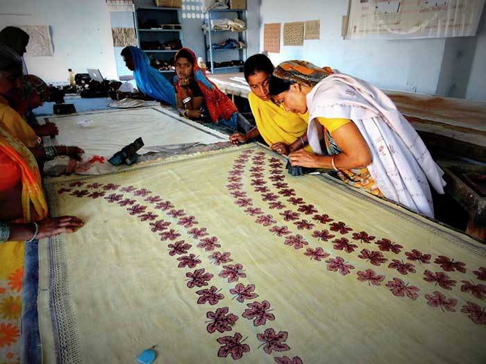 The art of dabu block printing, also known as mud resist printing, is a traditional Rajasthani craft. (Source - DesignRaaga)