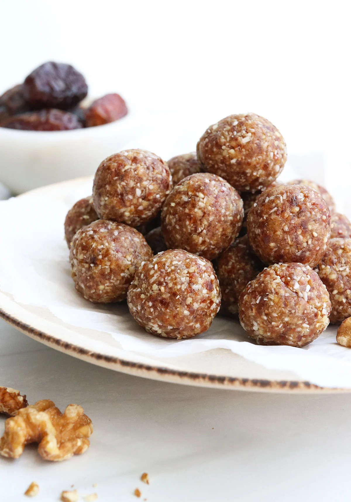Date and Walnut Energy Balls