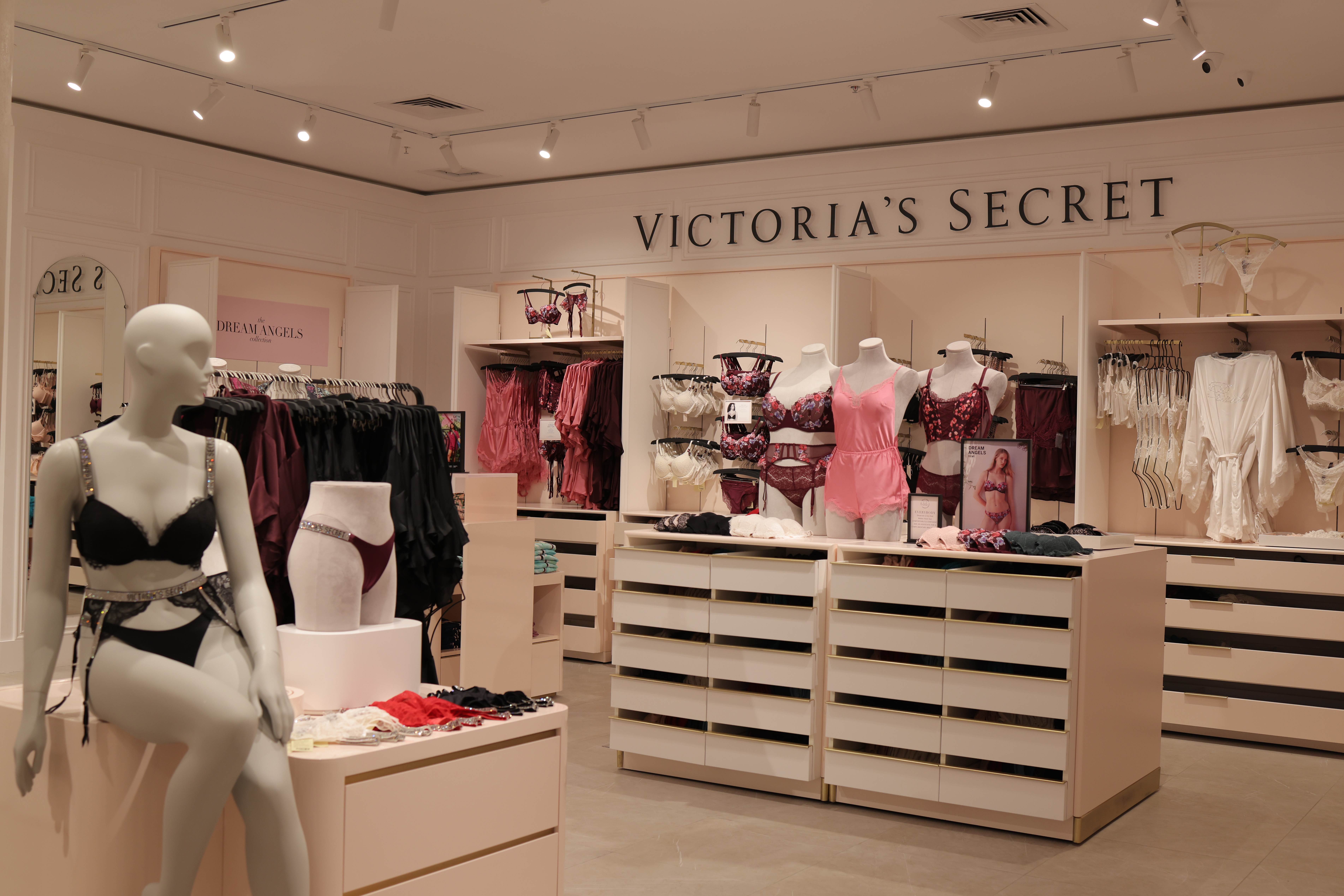 Brand New Victoria's Secret PINK Wear Everywhere Push Up Bra -Size
