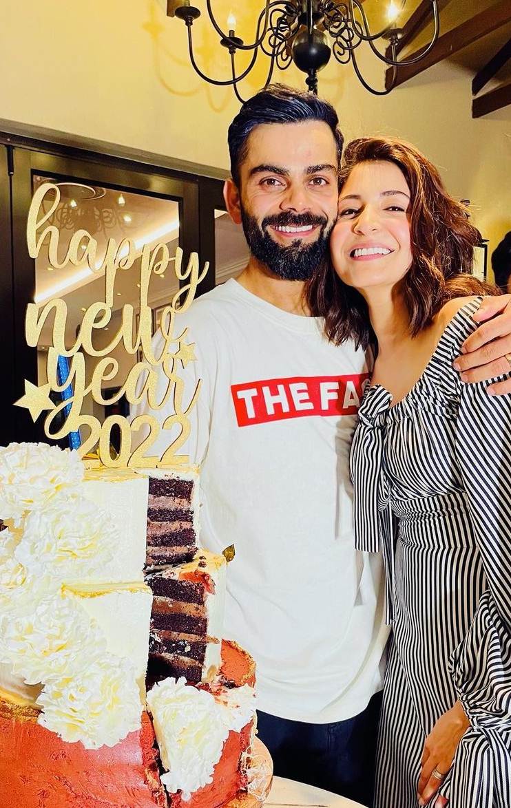 Anushka Sharma and Virat Kohli source: instagram