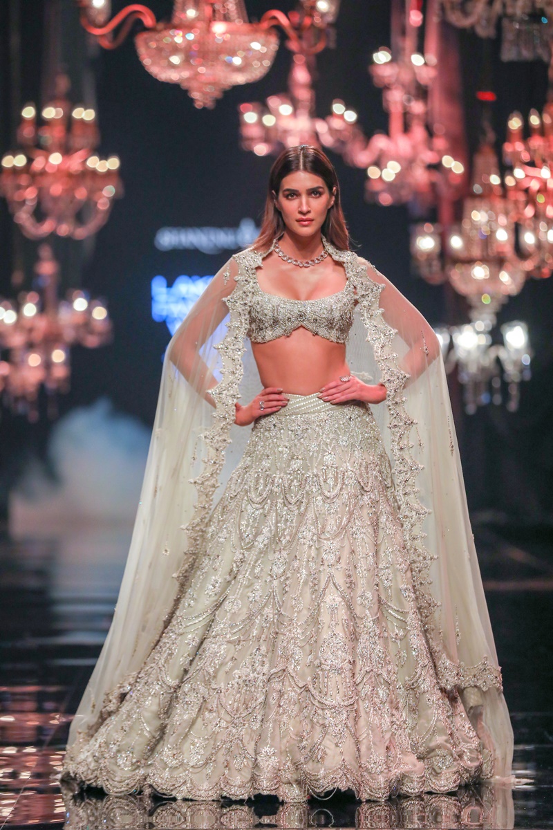 Kriti Sanon for Shantanu and Nikhil