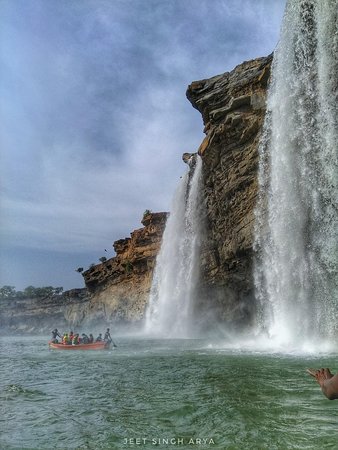 Chitrakot Falls, Jagdalpur, Photo Credit: Jeet Singh Arya