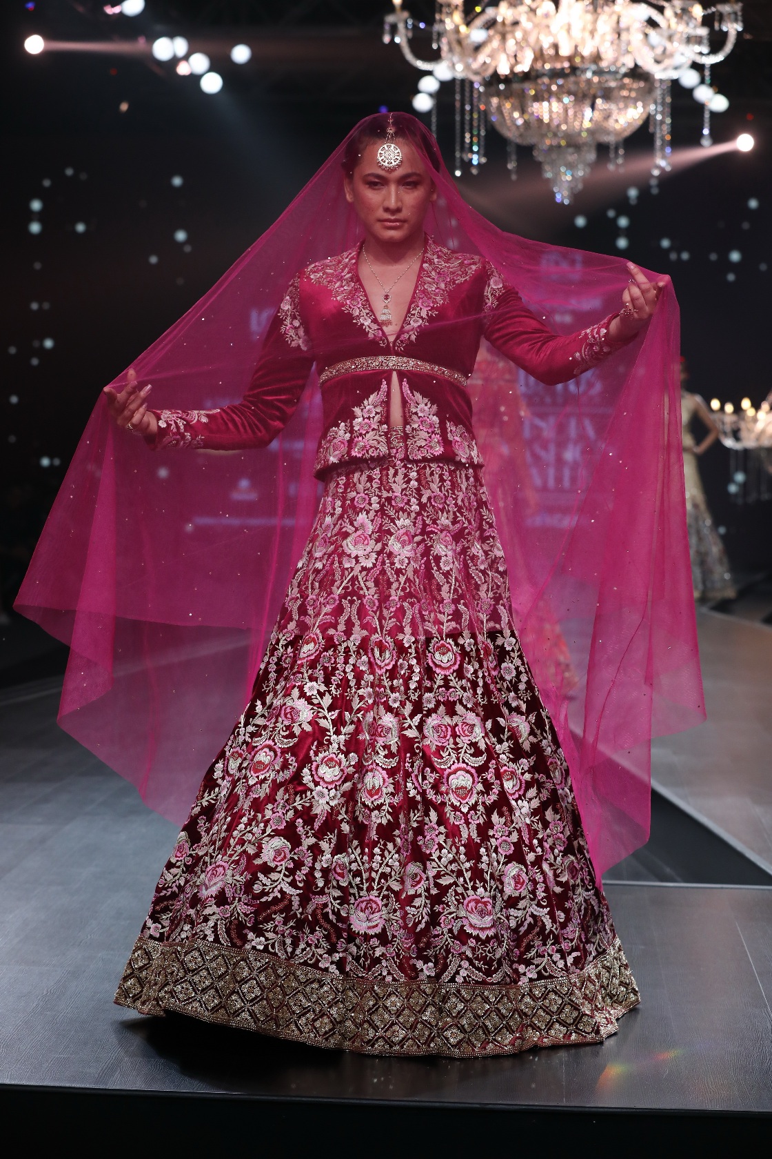 Collection by EBIXCASH presents Suneet Varma showcased at FDCI LMIFW SS'20