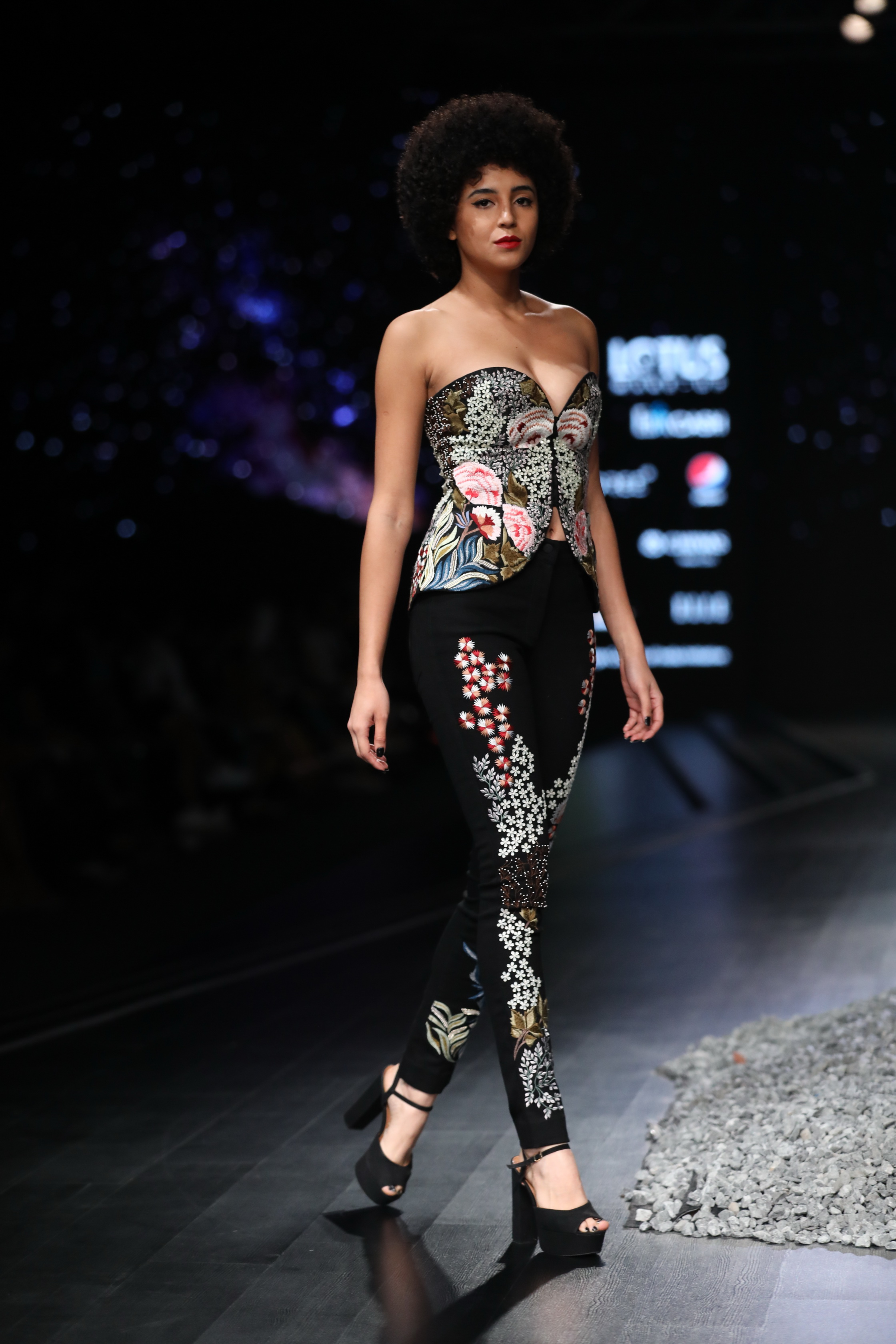 A model showcases the creations of fashion designer Samant Chauhan on the first day of Lotus Make-up India Fashion Week, in New Delhi on Oct 9, 2019. (Photo: IANS)