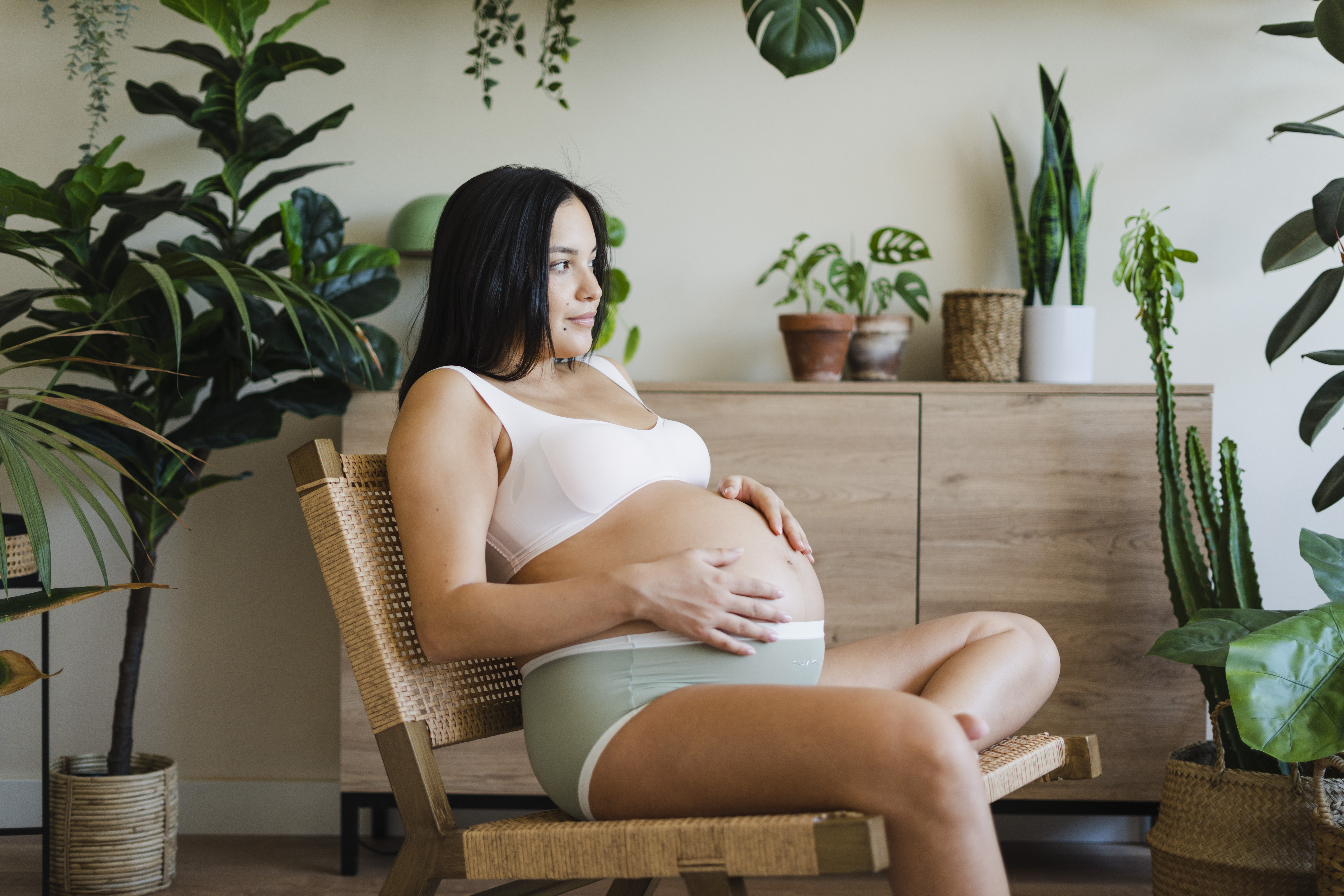 Elevating maternity comfort: Intimate Queen debuts innovative conscious collection