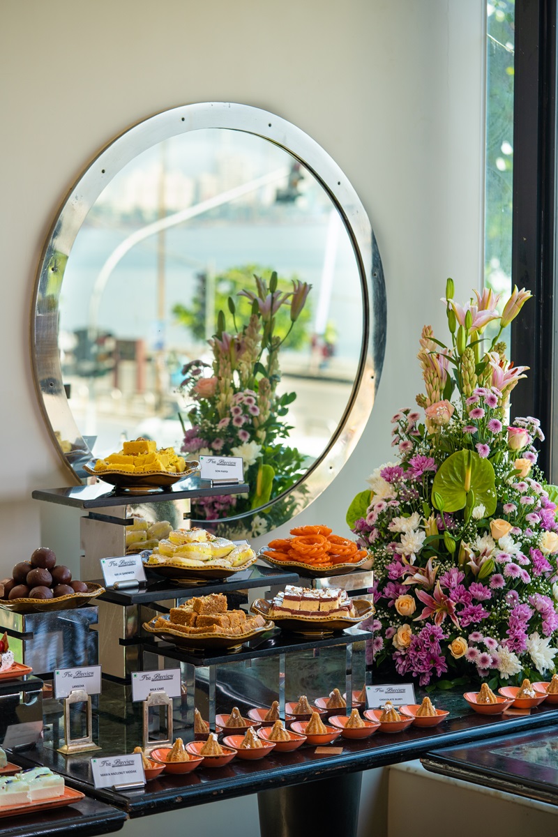Pamper Your Mother with a Special Brunch Buffet at The Bayview, Hotel Marine Plaza