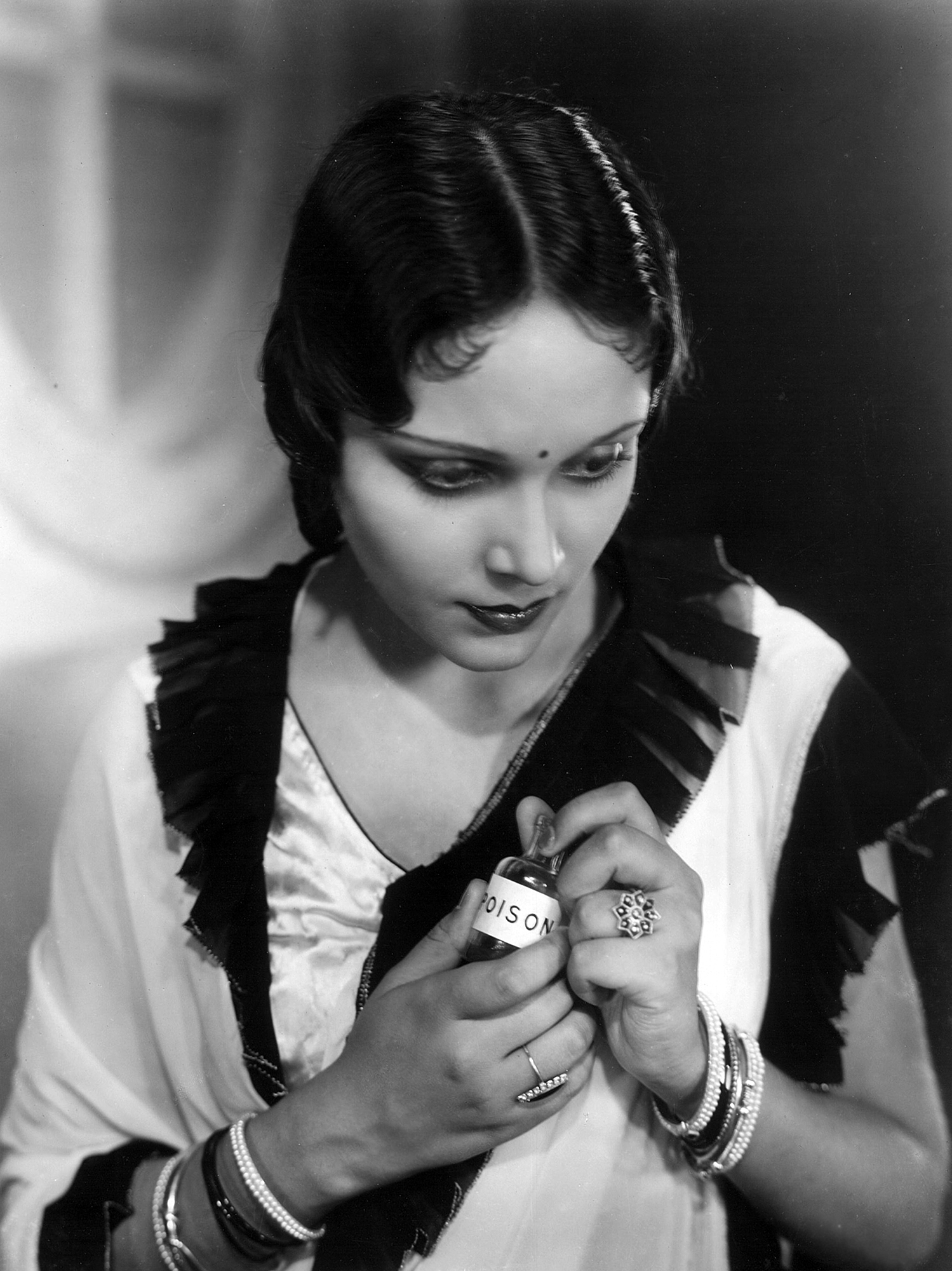 Devika Rani in a publicity still for Bombay Talkies production Jeevan Naiya 1936 (Photo courtesy of Serendipity Arts Foundation)