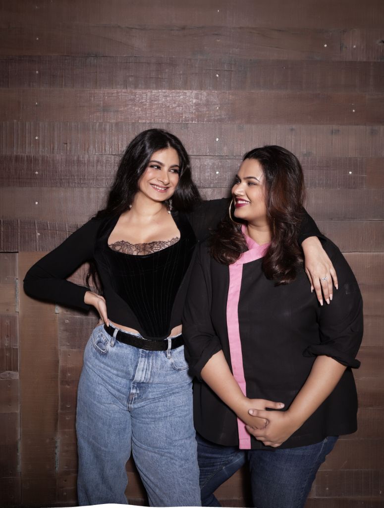 Fashionista Rhea Kapoor and celebrity chef Pooja Dhingra