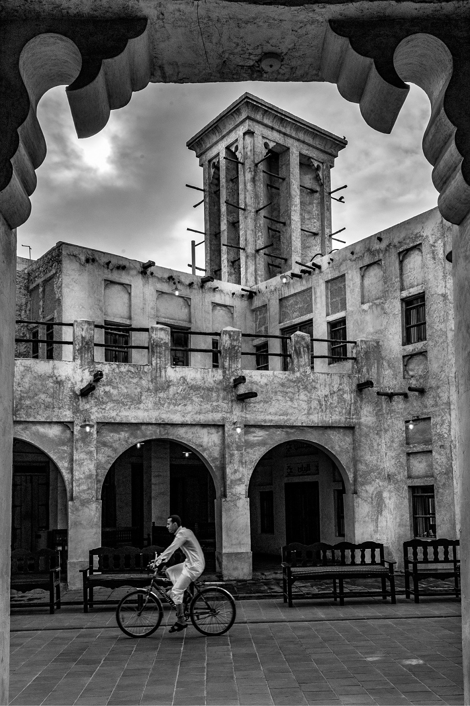 Qatar and India, through each other's eyes