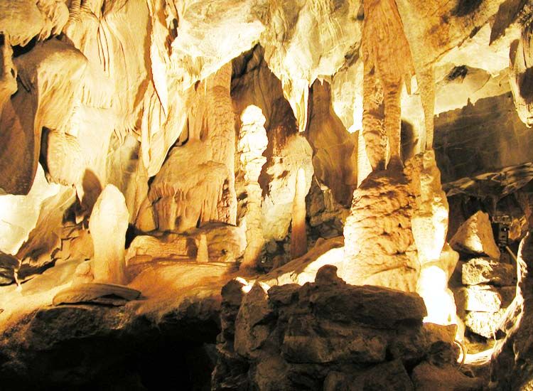 Krem Puri Caves, Meghalaya