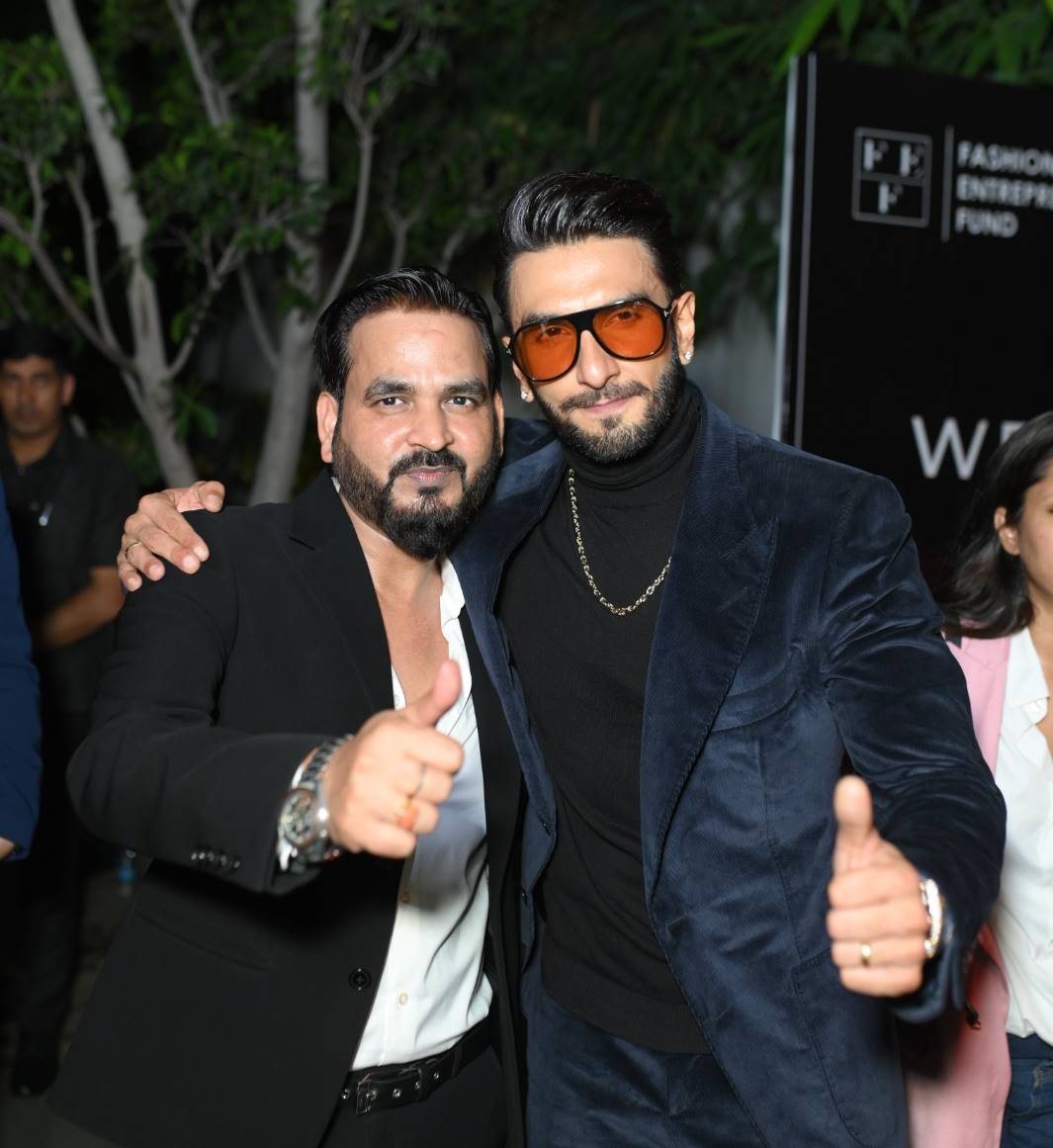 (L-R) Sanjay Nigam & Ranveer Singh