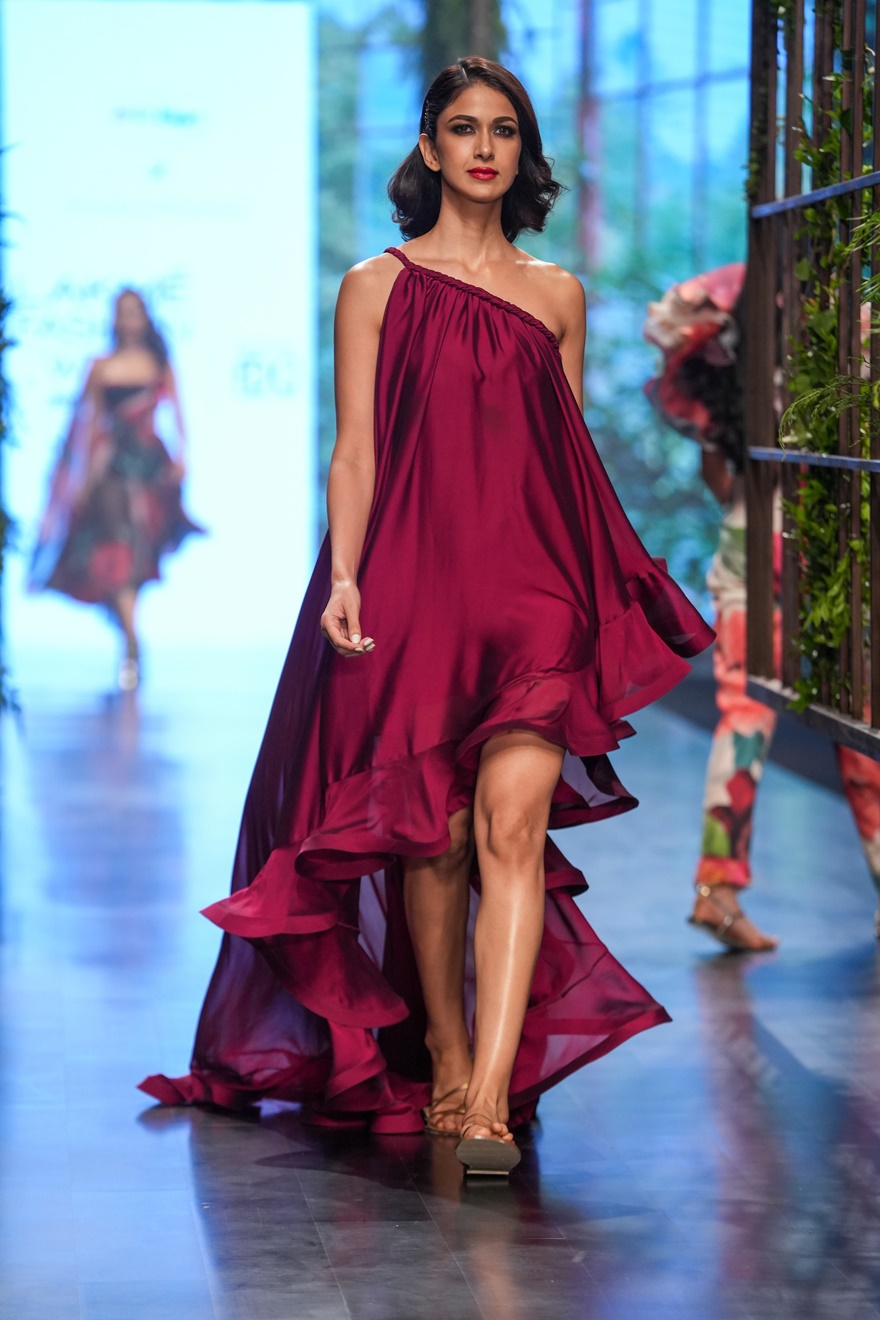  Gauri & Nainika's creation 