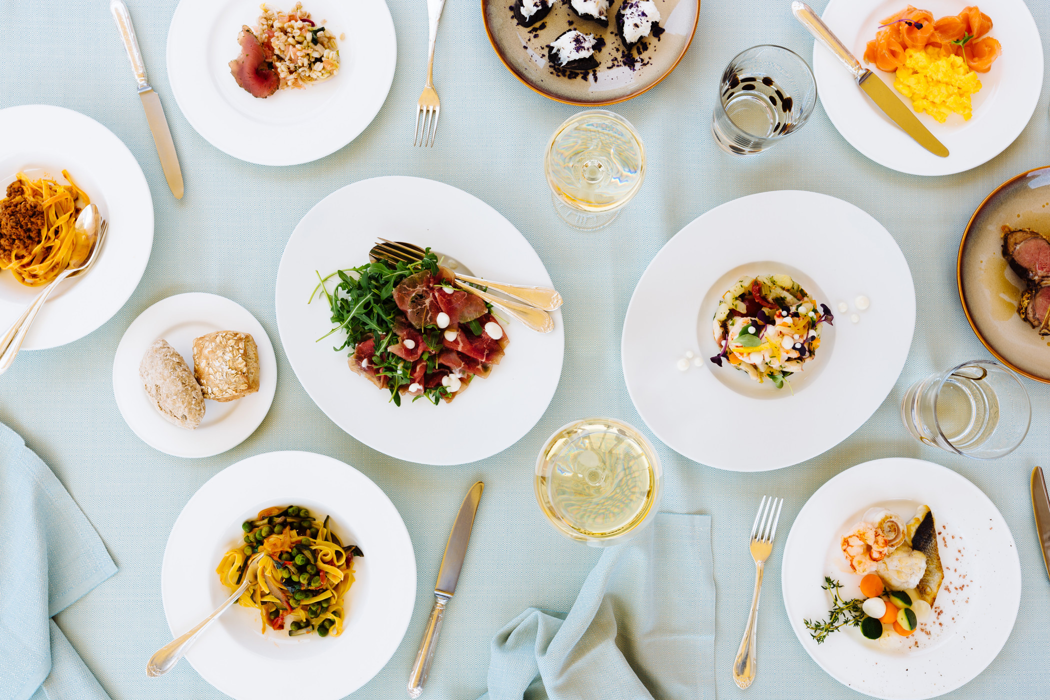 Le Méridien Gurgaon - New Year Brunch at Latest Recipe