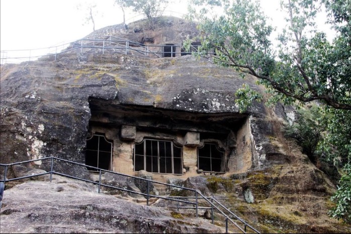 Pandal Caves