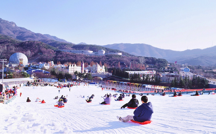  Seoulland sledding slope (Credit - Seoulland)