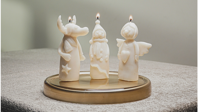 The Orby House's Set Of 3 Christmas Candles