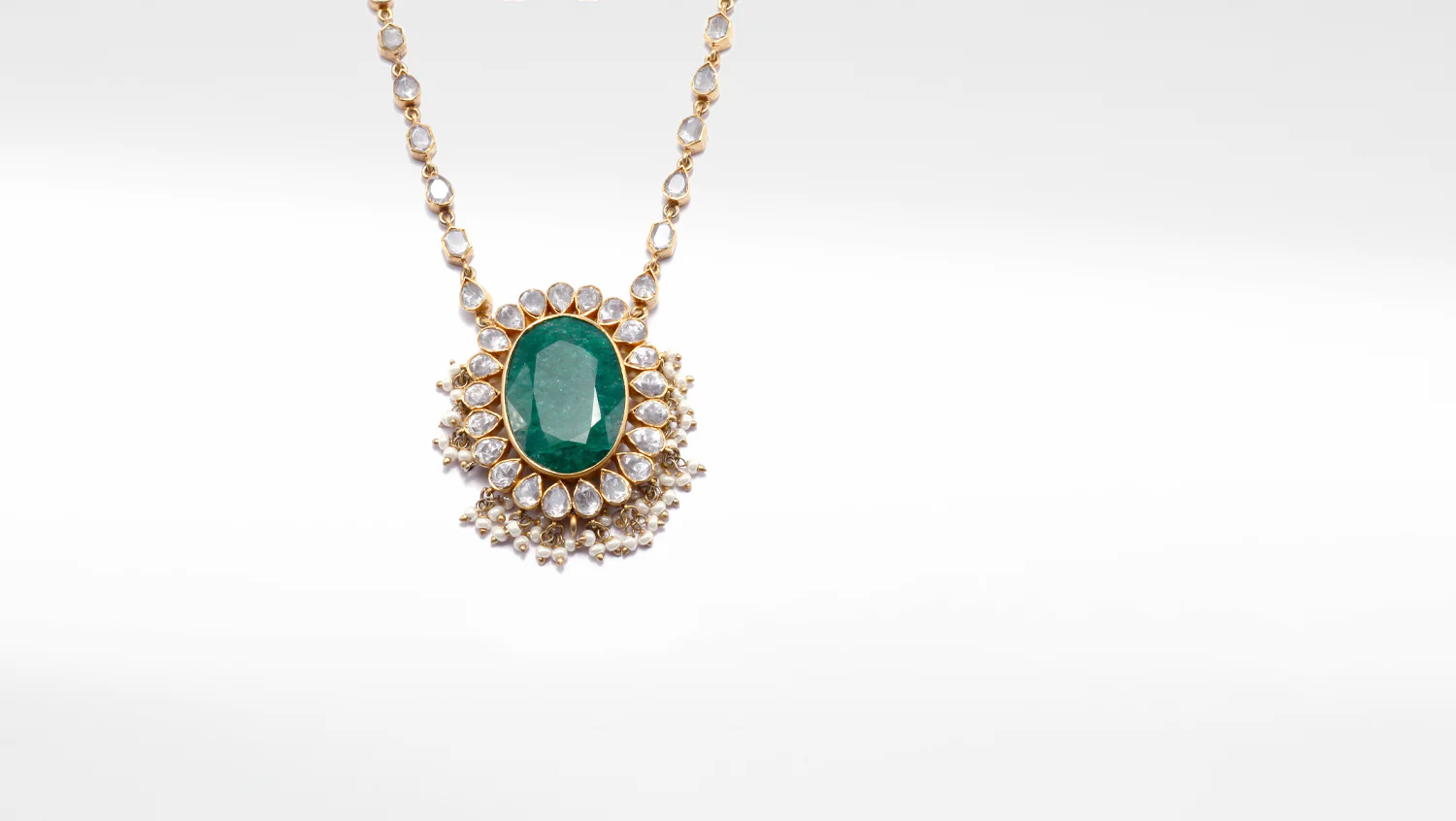 Sangeeta Boochra’s elegant emerald necklace collection