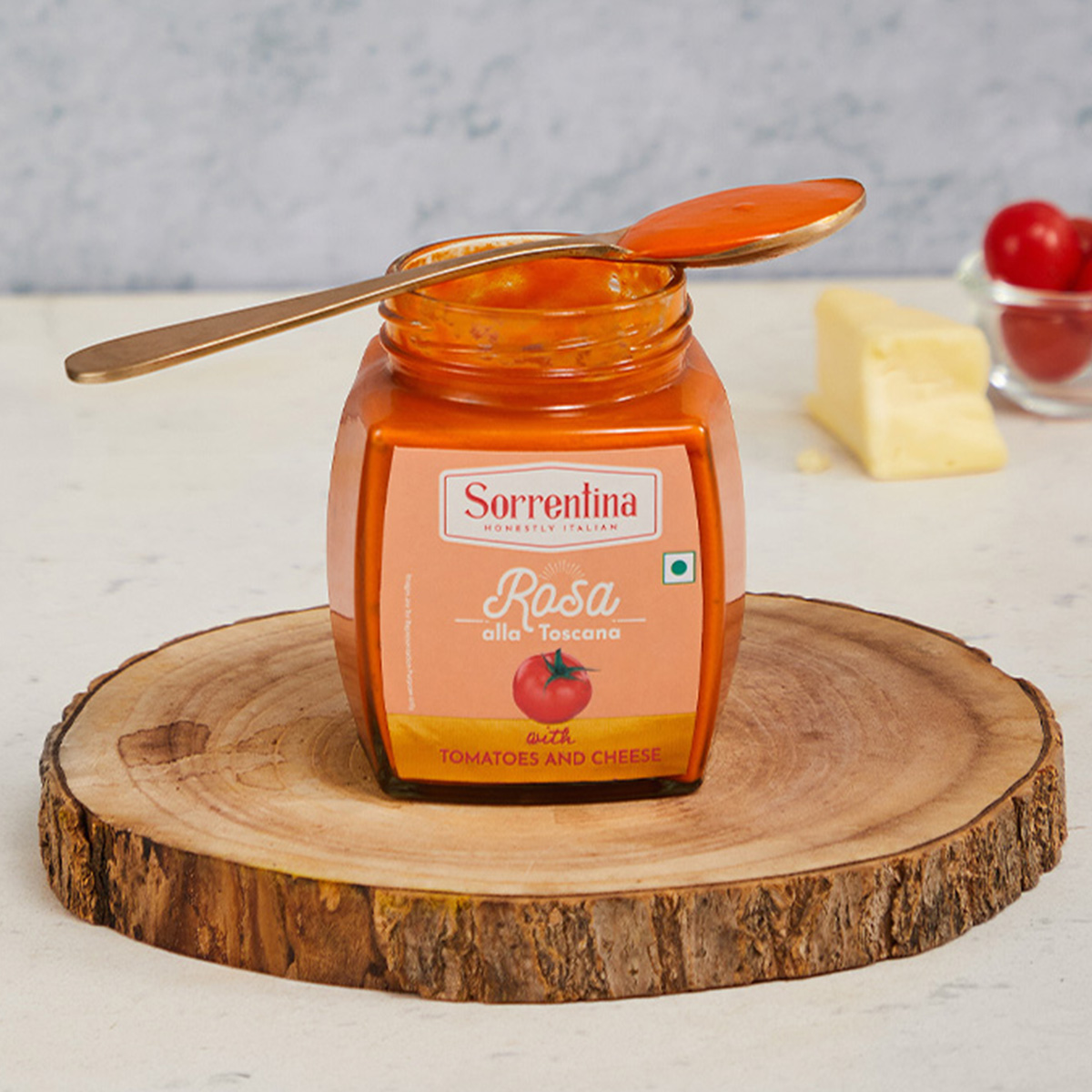 Made with Real Tomatoes and Cheese, Sorrentina’s New Pink Pasta (Rosa) sauce is here to elevate your Italian feasts