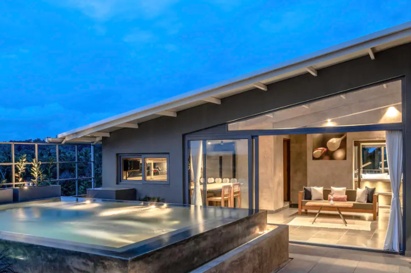 Joe’s Striking Penthouse With Private Plunge Pool