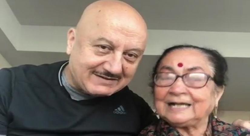 Anupam Kher and his mother