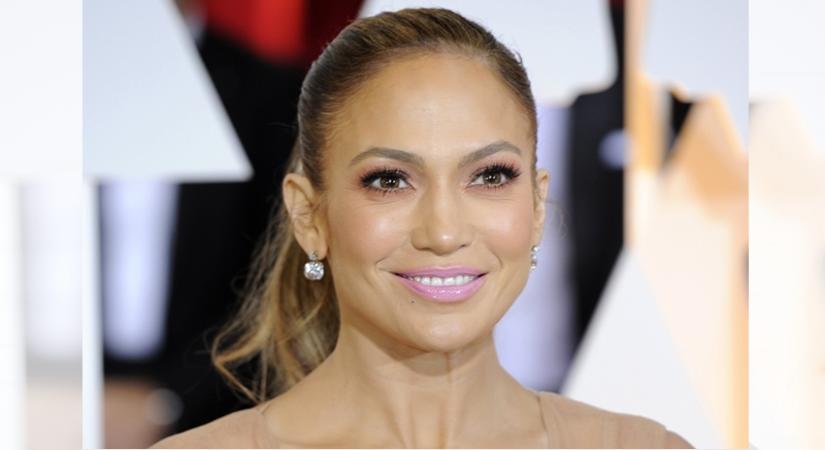 Singer-actress Jennifer Lopez
