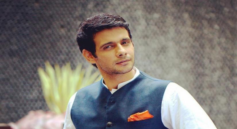 Actor Viraf Phiroz Patel, who will be seen playing a pivotal role in Ekta Kapoor's upcoming web show "The Verdict: State Vs Nanavati", says the show maintains a proper balance between reality and fiction.