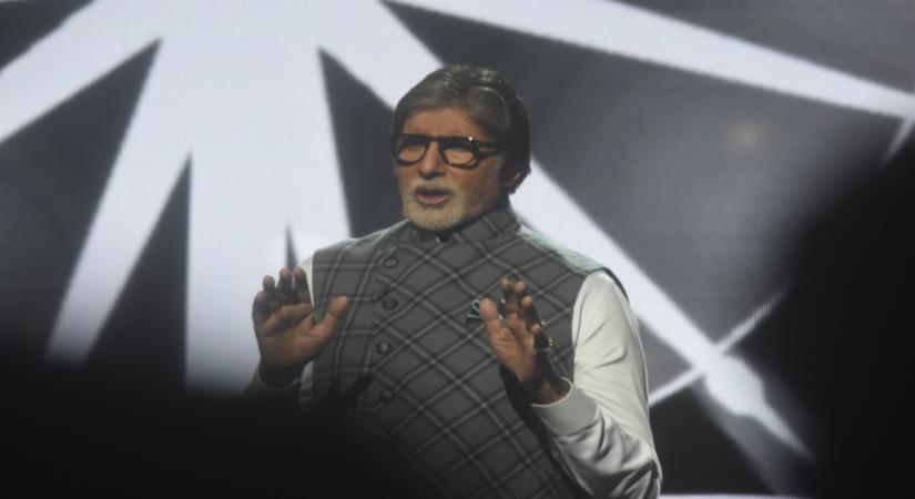 Mumbai: Actor Amitabh Bachchan during a programme organised as a part of "Banega Swachh India" campaign in Mumbai on Oct 2, 2019. (Photo: Sandeep Mahankal/IANS)