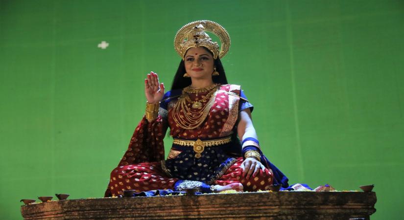 Actress Gracy Singh will be returning to the small screen as Goddess Santoshi Maa.