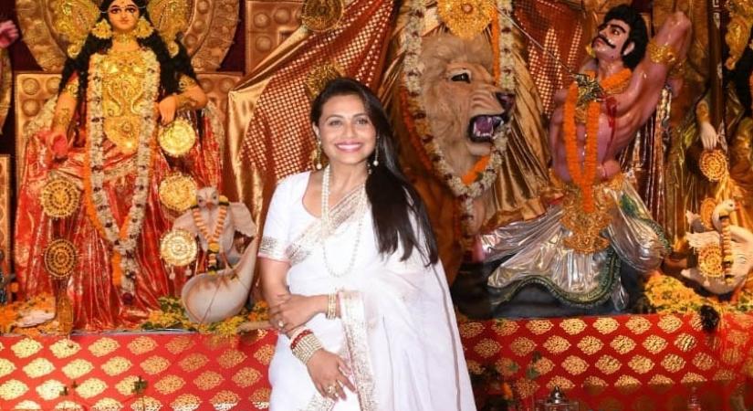 Mumbai: Actress Rani Mukerji at North Bombay Sarbojanin Durga Puja Pandal on Oct 5, 2019. (Photo: IANS)
