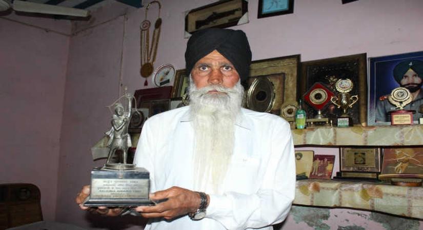 Kaur Singh was the only Indian boxer to ever fight the legendary Muhammad Ali. A new biopic is all set to trace the life story of the man Titled "Padma Shri Kaur Singh", the film will trace the and achievements of the heavyweight boxer.