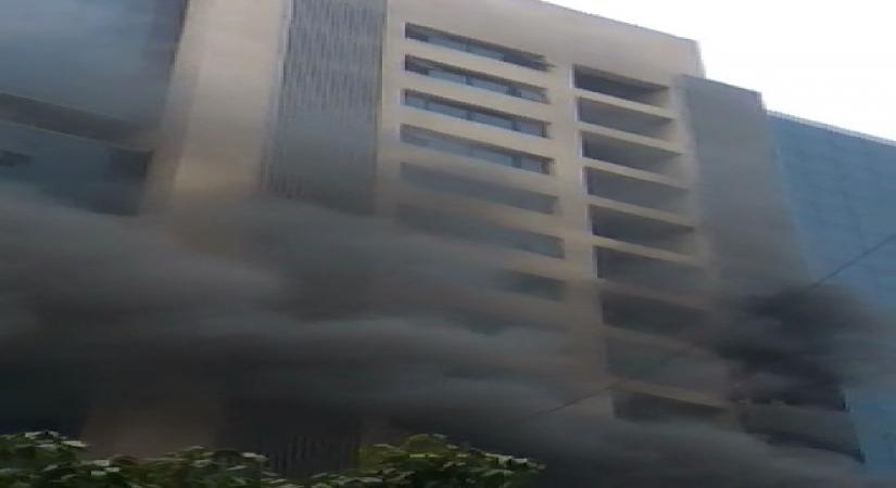 Mumbai: Fire breaks out in Peninsula Business Park Building that houses several Bollywood production houses, at Andheri (West) in Mumbai on Oct 14, 2019. (Photo: IANS)