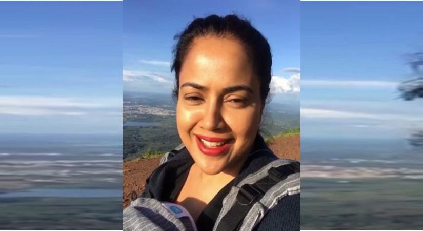 Bollywood actress Sameera Reddy attempted to climb the Mullayanagiri Peak, tallest peak in Karnataka carrying her two-months old daughter Nyra. Sameera on Monday took to Instagram, where she shared a video of herself from the Mullayanagiri Peak. She said she had to stop in the middle because she was out of breath.
