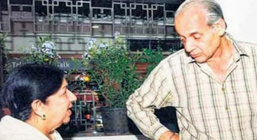 Lata Mangeshkar and Raj.