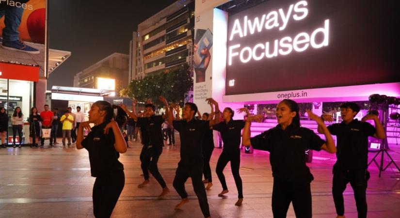 Pink for a breast cancer awarness drive