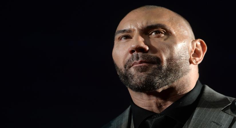 MOSCOW, Oct. 29, 2015 (Xinhua) -- American actor Dave Bautista arrives at the new James Bond movie "Spectre" premiere in Moscow, Russia, Oct. 29, 2015. (Xinhua/Pavel Bednyakov/IANS)