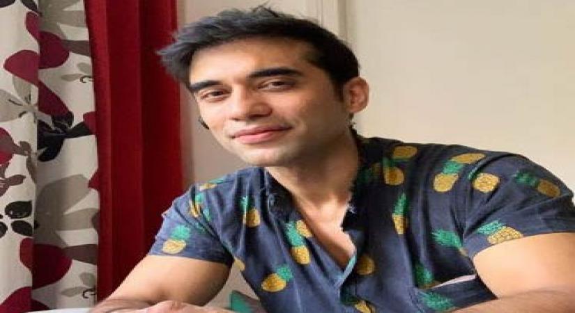 Television actor Kushal Punjabi, who was recently seen in "Ishq Mein Marjawan" and "Hum Tum", has allegedly committed suicide at his home in Mumbai. He was 37.