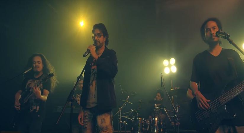 Singer-lyricist-composer Sadasivan KM Nambisan popular as Sadu, a founding member of the nineties band Aryans, is back with a new song titled "Mausam" as a solo artiste. Sadu hopes to bring back the era of Ã¢ÂÂgood music with simple melodies and nice lyrics".