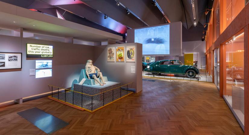 Going Fast (c) Victoria and Albert Museum, London