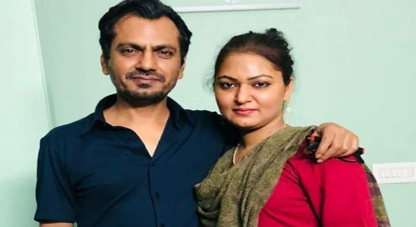 Actor Nawazuddin Siddiqui's sister Syama Tamshi Siddiqui has passed away after battling with cancer for eight years, media reports said on Sunday.