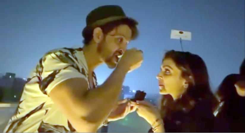 Actress Deepika Padukone recently had a fan moment when Bollywood's Greek God Hrithik Roshan fed her a chocolate cake with his hands.