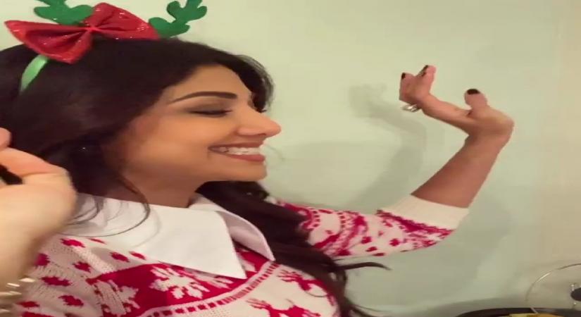 London has always been a favourite holiday destination for B-Towners. Every year, there are many celebrities who end up at in the city to spend Christmas and ring in the New Year. This year is no exception. Anil Kapoor and Shilpa Shetty are among stars who have chosen to be in London in the season of joy.