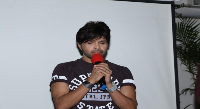 Mumbai: Music director and singer Himesh Reshammiya during teaser launch of song `Every Night and Day` from Himesh Reshammiya album 'Aap Se Mausiiquii' in Mumbai, on Dec 3, 2016. Iulia Vantur recorded her first Hindi song for Aap Se Mausiiquii' abum. (Photo: IANS)