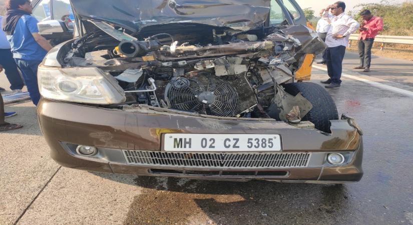 Actress Shabana Azmi was injured in a road accident involving her car near Khalapur on the Mumbai-Pune Expressway.