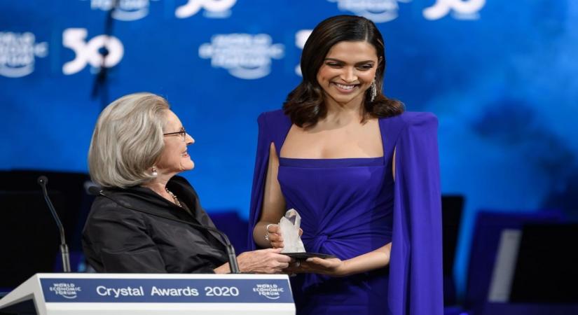Bollywood star Deepika Padukone was felicitated with the Crystal Award at the World Economic Forum for her contribution to mental health awareness. While accepting the award, Deepika opened up about her own experience with mental illness and how it drove her to start The Live Love Laugh Foundation. Deepika represented India at the forum in Davos, Switzerland.