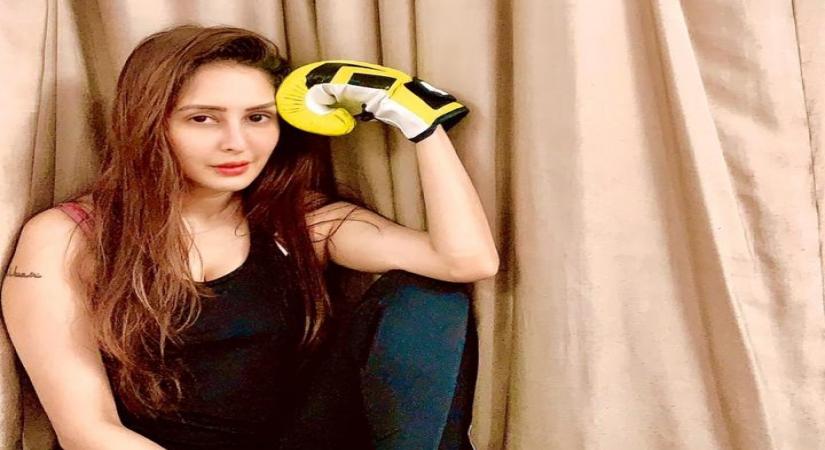 Actress Chahatt Khanna.