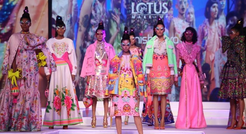 Models walk the ramp showcasing fashion designer Anamika Khanna, Wendell Rodricks, Rajesh Pratap Singh and Manish Arora on the Grand finale of Lotus Make-up India Fashion Week, in New Delhi. (Photo: Amlan Paliwal/IANS)