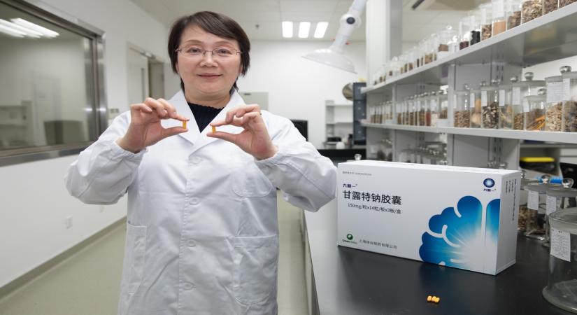 Acupuncture can reduce migraine headaches, say researchers, adding that doctors should provide information about acupuncture as an option when discussing preventive treatment strategies with patients.(File Photo: Xinhua/Jin Liwang/IANS)