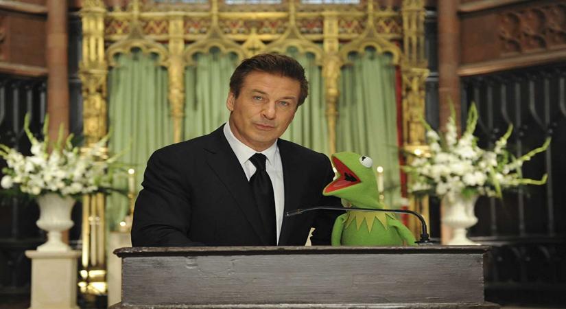 Hollywood star Alec Baldwin in acclaimed TV show "30 Rock"