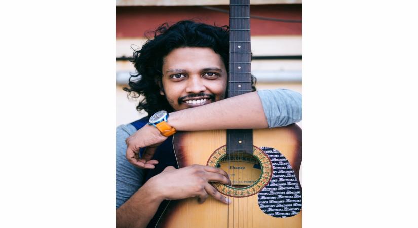 Singer Nakash Aziz.